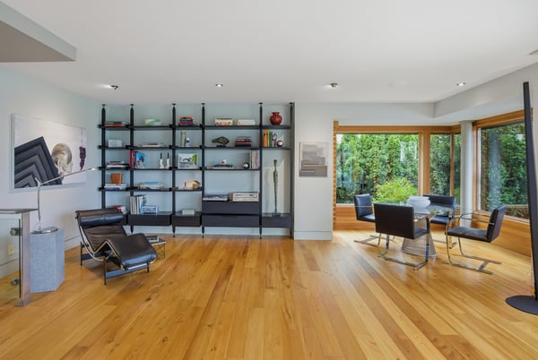 421 The Kingsway, Toronto, ON