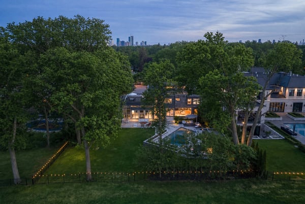 421 The Kingsway, Toronto, ON