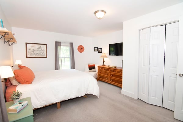 301 Old Ballston Avenue, Ballston Spa, NY
