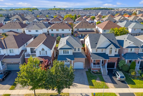 183 Featherstone Rd, Milton, ON