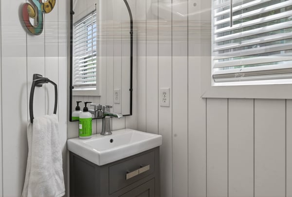5804 Woodstock Point, Virginia Beach, VA