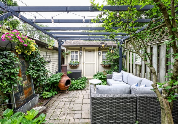 17 Elvina Gardens, Toronto, ON
