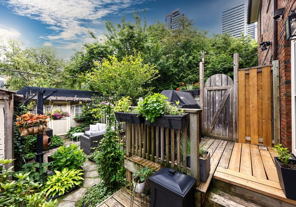 17 Elvina Gardens, Toronto, ON