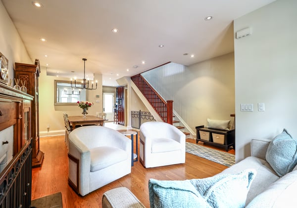 17 Elvina Gardens, Toronto, ON