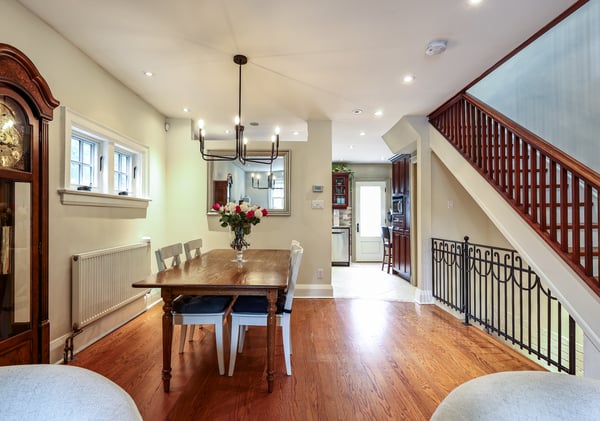 17 Elvina Gardens, Toronto, ON