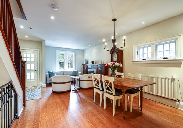 17 Elvina Gardens, Toronto, ON