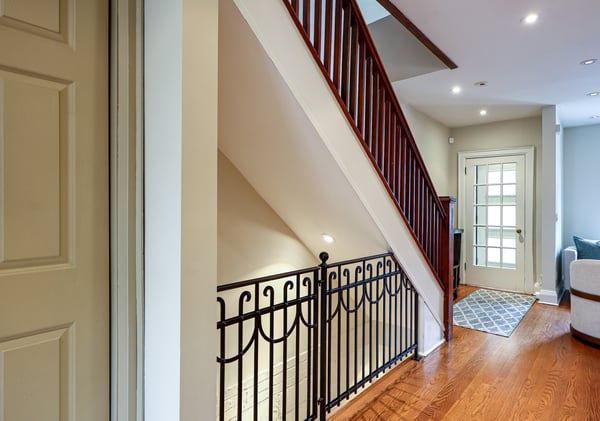 17 Elvina Gardens, Toronto, ON