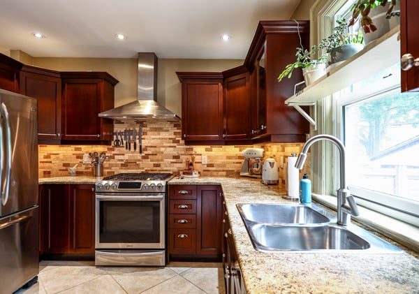 17 Elvina Gardens, Toronto, ON