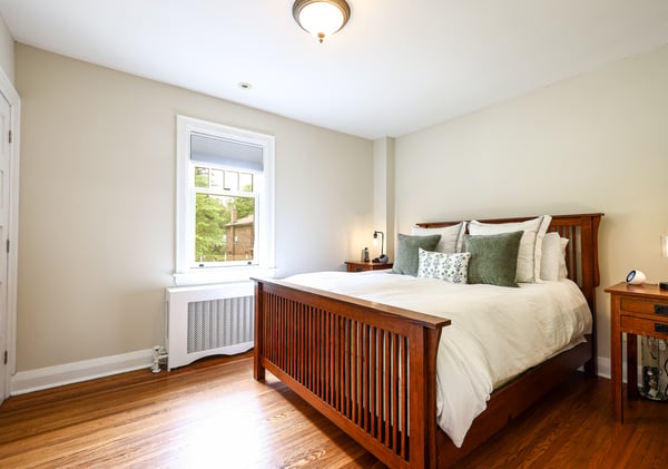 17 Elvina Gardens, Toronto, ON