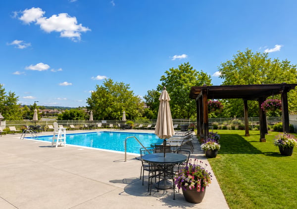 Saddle Rock East Pool