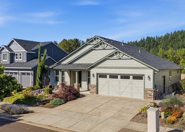 2301 Robbins Way, Lebanon, OR