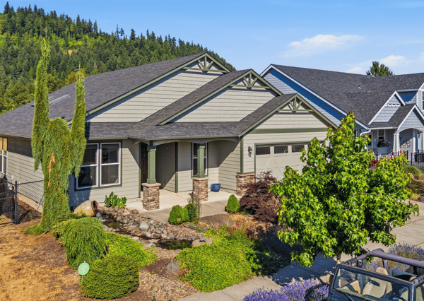 2301 Robbins Way, Lebanon, OR