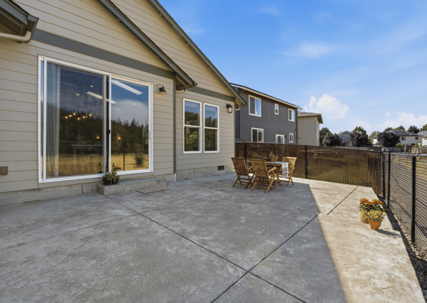 2301 Robbins Way, Lebanon, OR