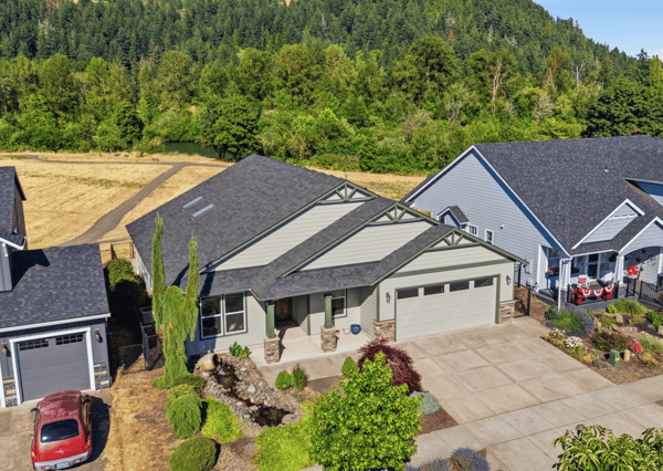 2301 Robbins Way, Lebanon, OR