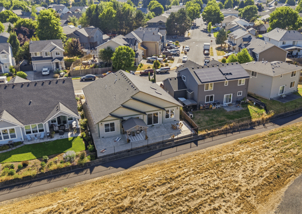 2301 Robbins Way, Lebanon, OR