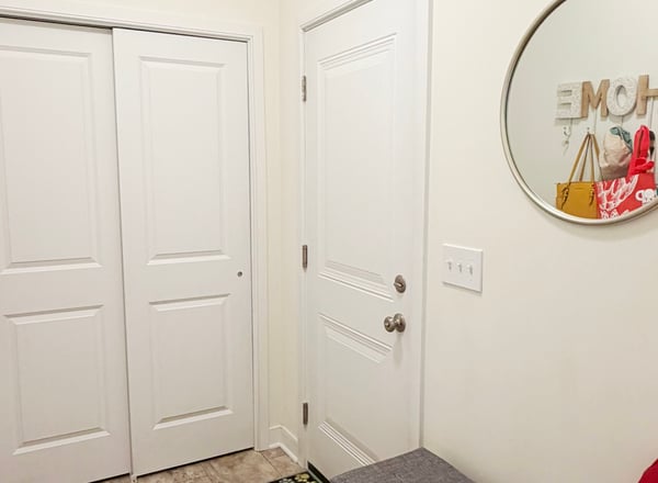 Mudroom w/ Coat Closet