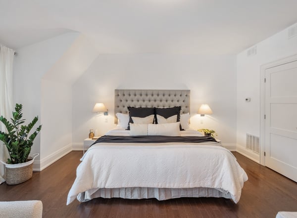 387 Kennedy Avenue, Toronto, ON