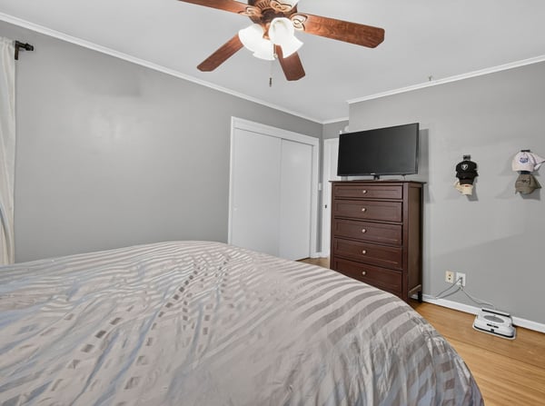 2209 Hillside Ave., West Des Moines, IA