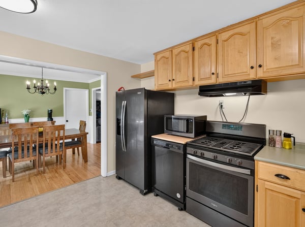 2209 Hillside Ave., West Des Moines, IA