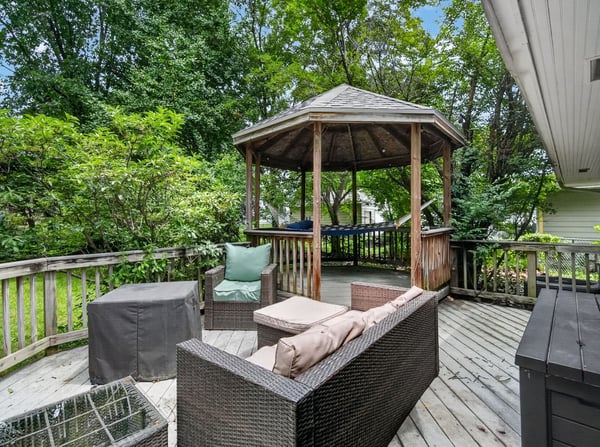 2209 Hillside Ave., West Des Moines, IA