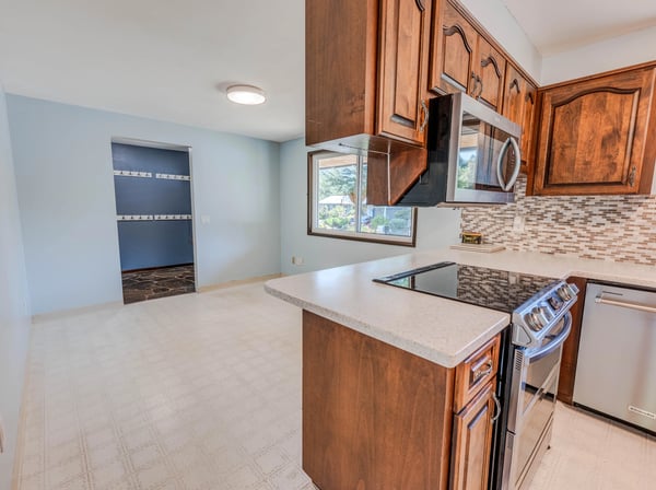 Kitchen to Nook