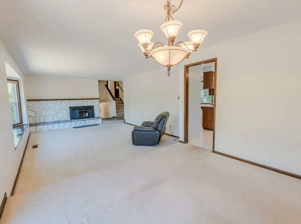 Dining to Living Rm