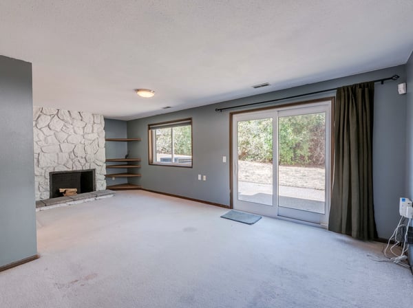 Family Rm on Lower Level w/Fireplace