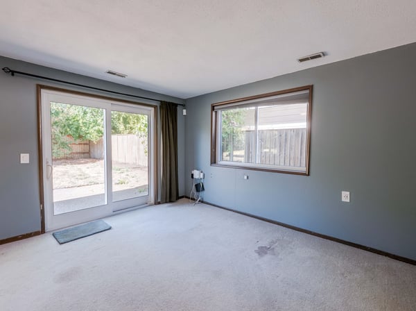 Sliding Door to Backyard & 2nd Patio