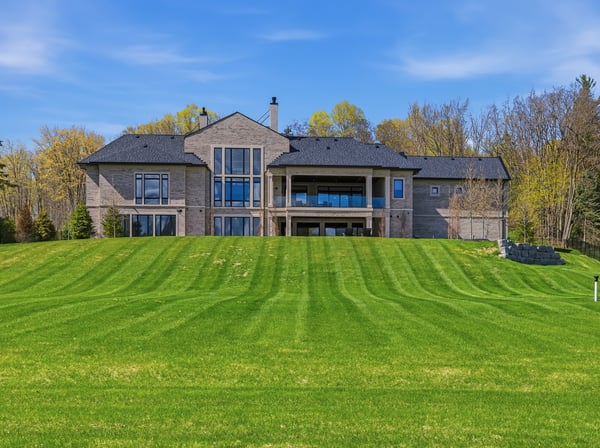 46 Steeplechase Avenue, Aurora, ON