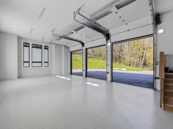 46 Steeplechase Avenue, Aurora, ON
