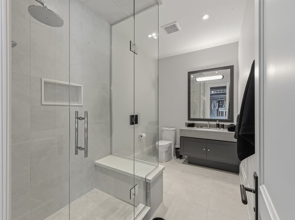 46 Steeplechase Avenue, Aurora, ON
