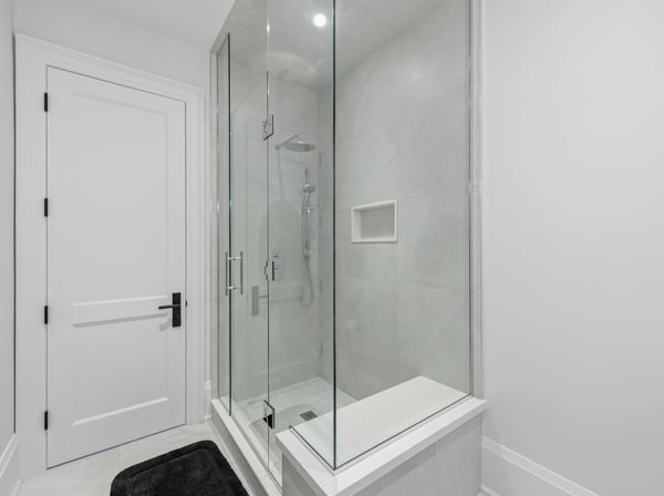 46 Steeplechase Avenue, Aurora, ON