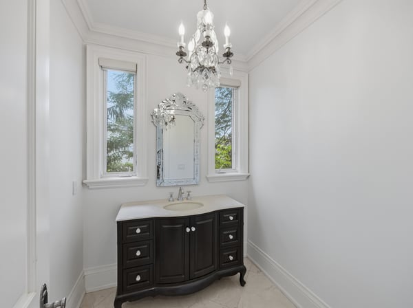 40 Maryvale Crescent, Richmond Hill, ON