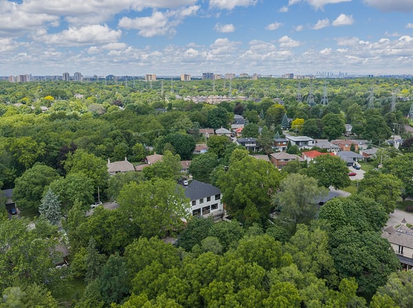 26 Hampshire Heights, Toronto, ON