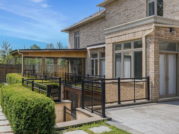 129 Arnold Avenue, Thornhill, ON