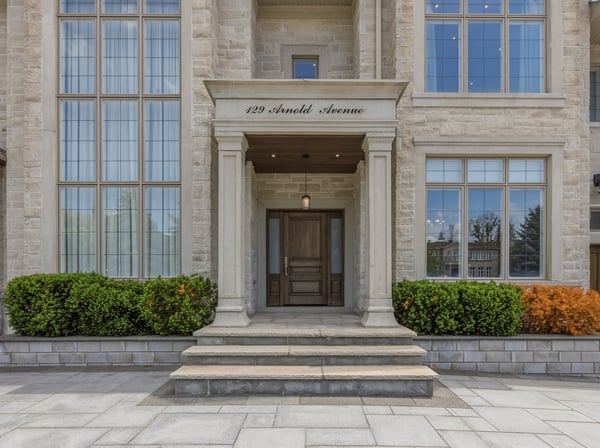 129 Arnold Avenue, Thornhill, ON