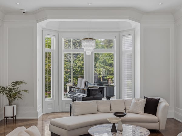 129 Arnold Avenue, Thornhill, ON
