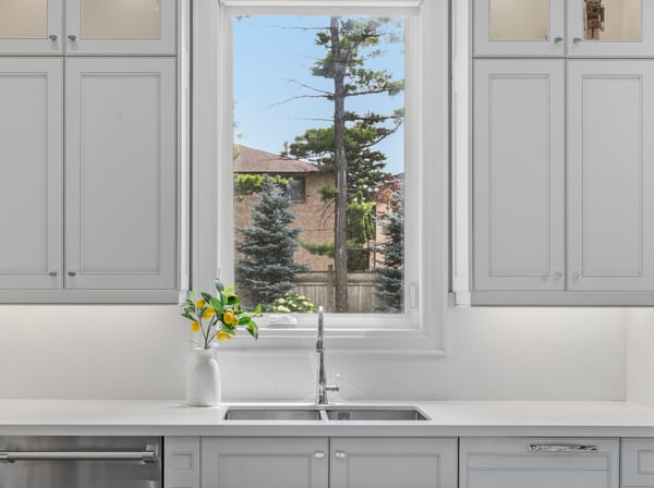 129 Arnold Avenue, Thornhill, ON
