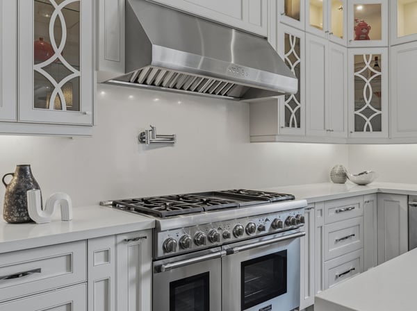 129 Arnold Avenue, Thornhill, ON