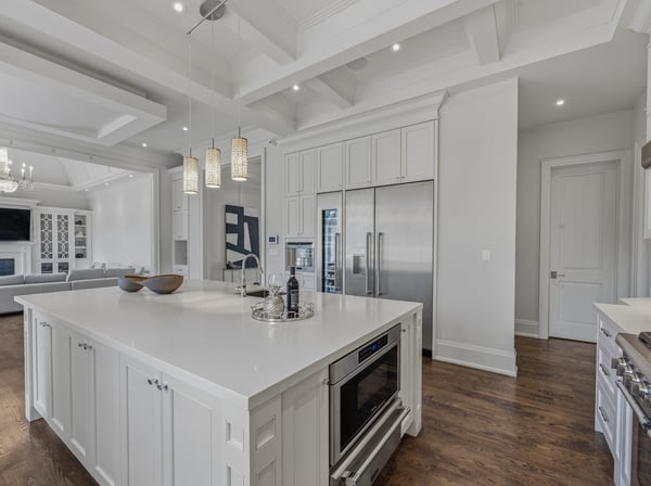 129 Arnold Avenue, Thornhill, ON