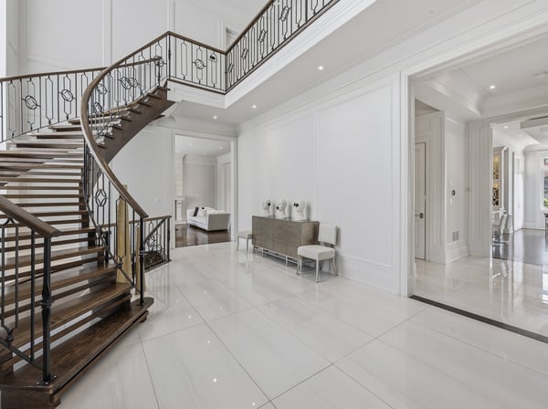129 Arnold Avenue, Thornhill, ON
