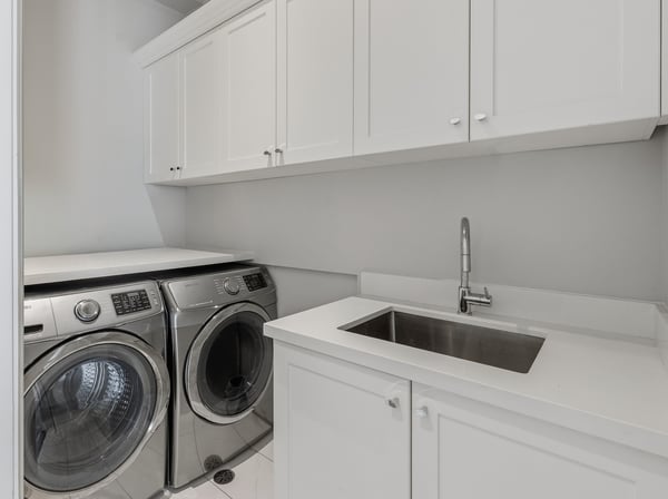 129 Arnold Avenue, Thornhill, ON