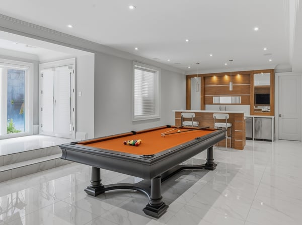 129 Arnold Avenue, Thornhill, ON