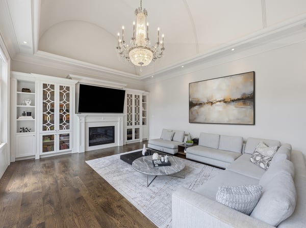 129 Arnold Avenue, Thornhill, ON