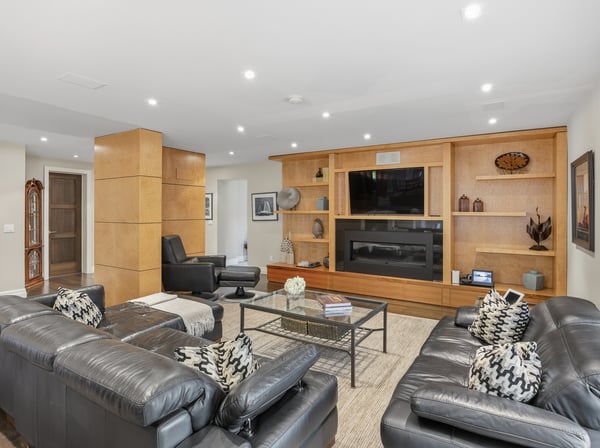 19 Fairway Heights Crescent, Thornhill, ON
