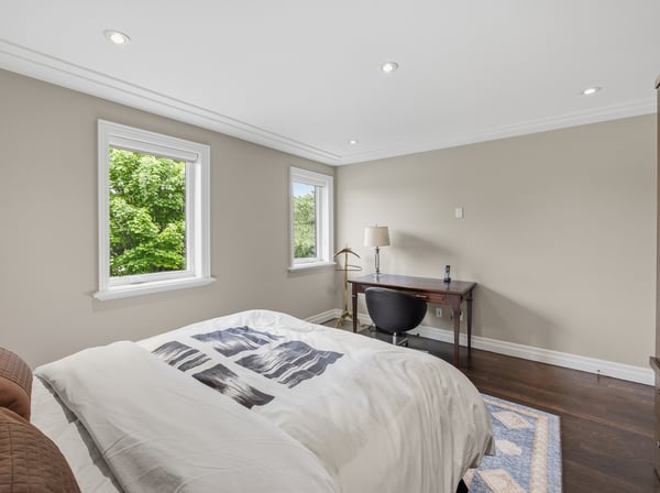 19 Fairway Heights Crescent, Thornhill, ON