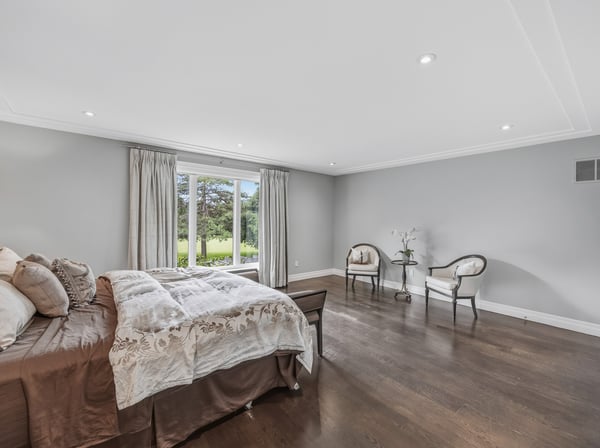 19 Fairway Heights Crescent, Thornhill, ON