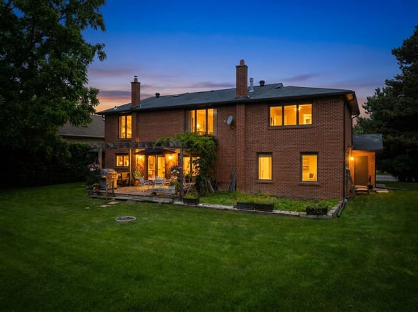 19 Fairway Heights Crescent, Thornhill, ON