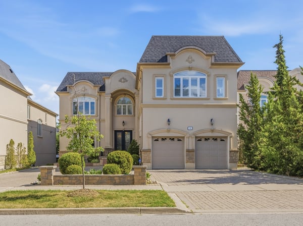 5 Montano Court, Richmond Hill, ON