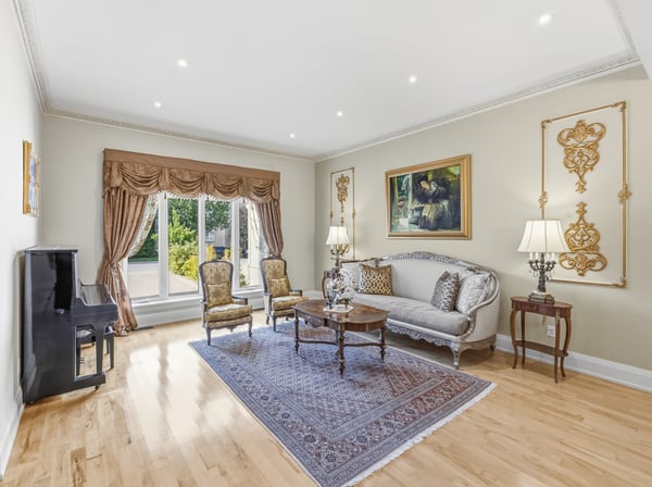5 Montano Court, Richmond Hill, ON